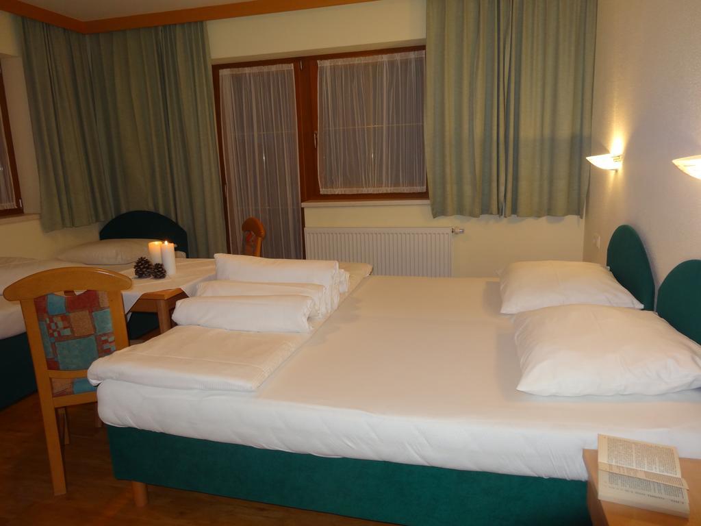 Walchenhof Hotel Mayrhofen Phòng bức ảnh